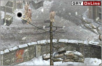 Na dobry początek biegnij saperem do pokazanej na obrazku skrzynki - [STALINGRAD] Misja 02 cz.1 - Commandos 3: Kierunek Berlin - poradnik do gry
