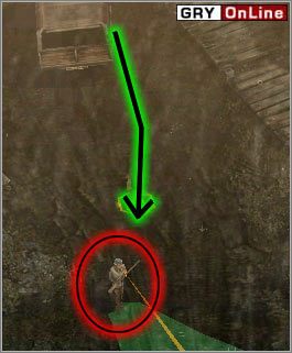 Włącz widok żołnierza (tego zaznaczonego kółkiem na obrazku powyżej) - jak tylko nie będzie cię widział i będzie zwrócony w odpowiednią stronę, wyjdź złodziejem - [EUROPA ŚRODKOWA] Misja 01 cz.3 - Commandos 3: Kierunek Berlin - poradnik do gry