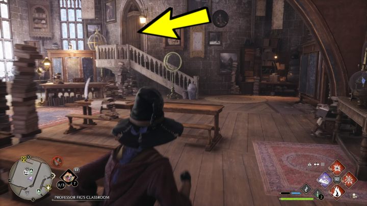 Klasa jest na przeciwko płomienia fiuu - Hogwarts Legacy: Posążki demimoza (Demiguise Statues) - Hogwart - Hogwarts Legacy - poradnik do gry