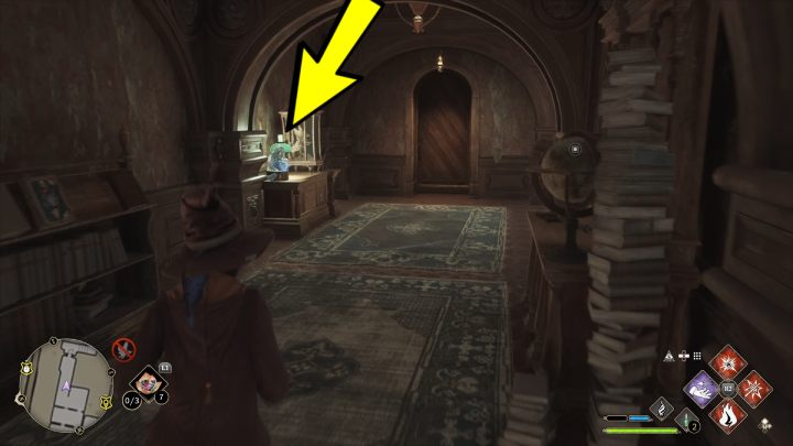 Idźcie prosto, aż dotrzecie do drzwi, przy których będzie stał posążek demimoza (Demiguise Statue) - Hogwarts Legacy: Posążki demimoza (Demiguise Statues) - Hogwart - Hogwarts Legacy - poradnik do gry