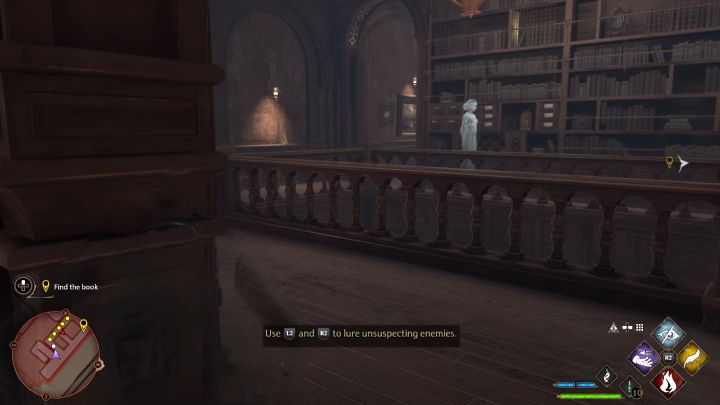 Odblokujecie dostęp do dzuiału Ksiąg Zakazanych i możecie od razu skorzystać ze schodów prowadzących do piwnicy - Hogwarts Legacy: Sekrety działu Ksiąg Zakazanych (Secrets of the Restricted Section) - Hogwarts Legacy - poradnik do gry