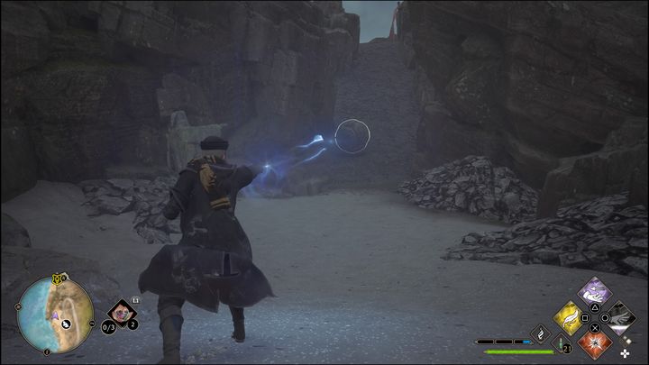 Problemem jest również to, że jeśli zbliżycie się blisko do wzniesienia, to Wasza postać się przewróci, dlatego róbcie to z bezpiecznej odległości - Hogwarts Legacy: Dwór Cape - wszystkie Łamigłówki Merlina - Hogwarts Legacy - poradnik do gry