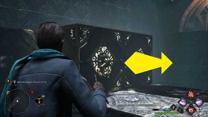 Następnie użyjcie Accio, aby przesunąć element do ściany po prawej stronie - Hogwarts Legacy: Sala Herodiany (The Hall of Herodiana) - Hogwarts Legacy - poradnik do gry