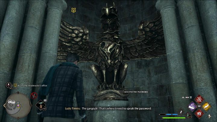 Udajcie się do gabinetu dyrektora i wejdźcie w interakcję z kamienną chimerą, aby wypowiedzieć hasło - Hogwarts Legacy: Próba Niam Fitzgerald (Niamh Fitzgeralds Trial) - Hogwarts Legacy - poradnik do gry