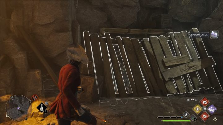 Podążajcie korytarzem i przeskoczcie na drugą stronę przy ścianie z pochodniami - Hogwarts Legacy: Skrzynie skarbów Zakazany Las (Forbidden Forest) - Hogwarts Legacy - poradnik do gry