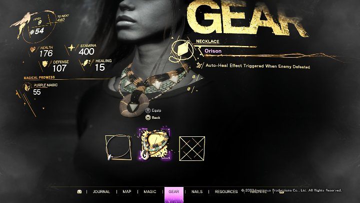 Frey w grze Forspoken może nosić dwa główne elementy wyposażenia - pelerynę oraz naszyjnik - Forspoken: Rozwój postaci - Forspoken - poradnik do gry