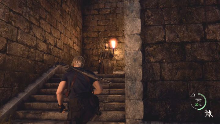 Pobiegnijcie prosto i skręćcie w prawo - Resident Evil 4 Remake: Jak zniszczyć katapulty w Castle Gate? - Resident Evil 4 Remake - poradnik do gry