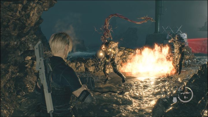 Czasem może zdarzyć się tak, że po zabójstwie przeciwnika, jego głowa przeobrazi się w mackopodobnego stwora - Resident Evil 4 Remake: Jak niszczyć pasożyty? - Resident Evil 4 Remake - poradnik do gry