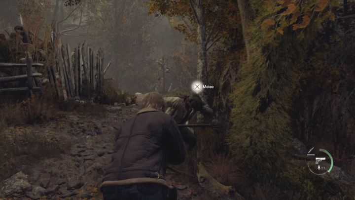 Po zaatakowaniu przeciwnika z użyciem broni palnej zostanie on ogłuszony (pojawi się nad nim biała ikona) - Resident Evil 4 Remake: Porady na start - Resident Evil 4 Remake - poradnik do gry