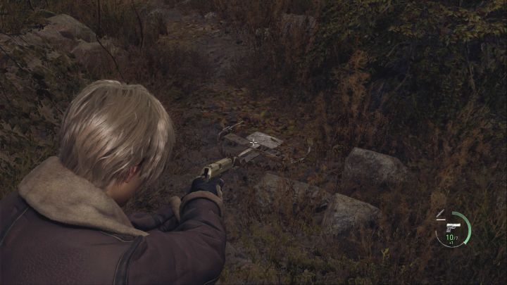 W Resident Evil 4 Remake już od początkowych lokacji możecie natrafiać na pułapki i są nimi m - Resident Evil 4 Remake: Porady na start - Resident Evil 4 Remake - poradnik do gry