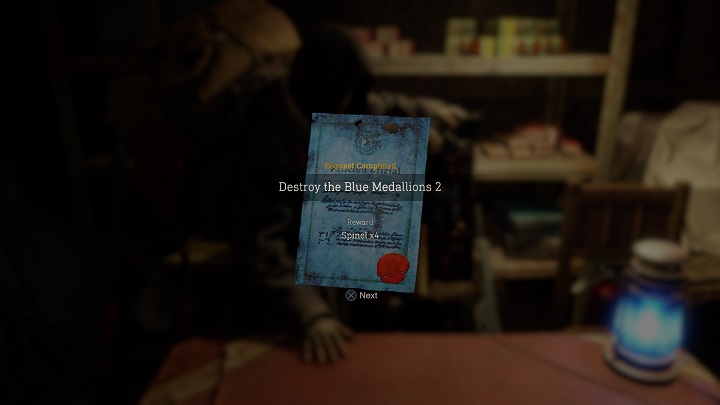 Po zniszczeniu wszystkich pięciu medalionów z drugiego zestawu otrzymacie cztery spinele (x4 Spinel) - Resident Evil 4 Remake: Destroy the Blue Medallions 2 - Resident Evil 4 Remake - poradnik do gry
