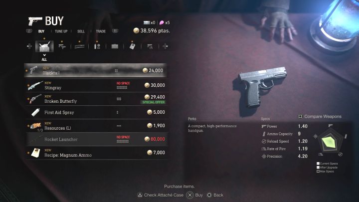 Kompaktowy pistolet jest do zakupienia u handlarza od rozdziału 7, a więc od momentu dotarcia do zamku Castle - Resident Evil 4 Remake: Lista wszystkich broni - Resident Evil 4 Remake - poradnik do gry