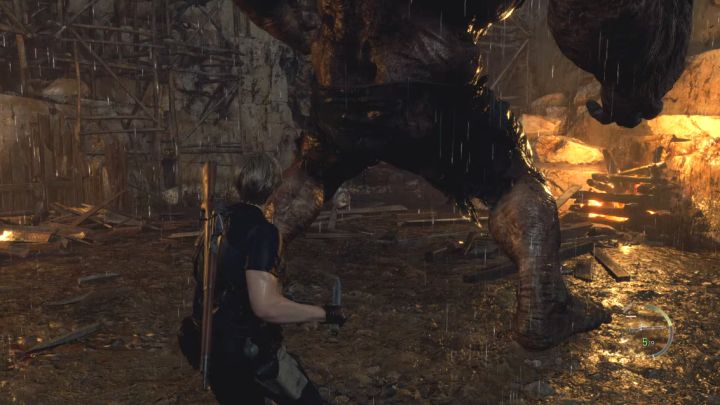 Podobnie jak w oryginalnym wydaniu uratowanie psa powoduje, że może pomóc Leonowi w walce z El Gigante, czyli bossem, z którym zmierzycie się w rozdziale 4 - Resident Evil 4 Remake: Czy można uratować psa? - Resident Evil 4 Remake - poradnik do gry