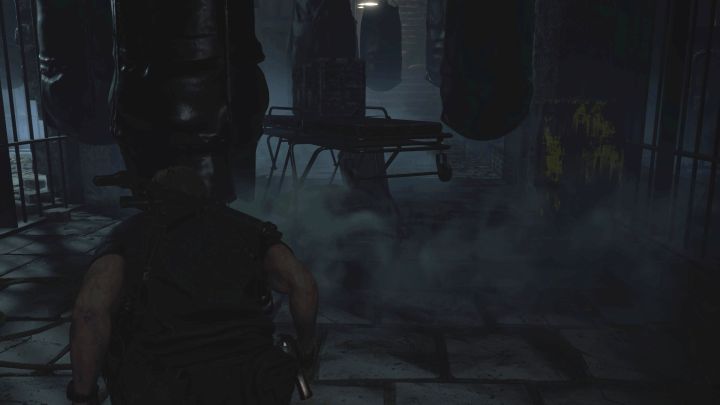 W niektórych lokacjach Regeneradory mogą być składowane w workach - Resident Evil 4 Remake: Jak zabijać potwory Regenerador? - Resident Evil 4 Remake - poradnik do gry