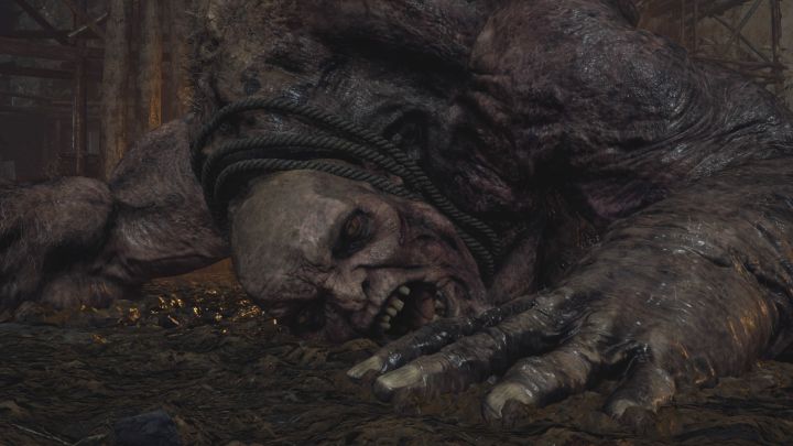 Musicie kontynuować atakowanie pasożyta i wskakiwanie na ciało powalonego bossa - Resident Evil 4 Remake: Jak pokonać bossa El Gigante? - Resident Evil 4 Remake - poradnik do gry