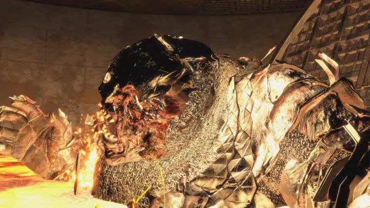 Jeśli drugi El Gigante upadł we właściwym miejscu, to spadnie do lawy i zginie, dzięki czemu łatwo zakończycie to starcie - Resident Evil 4 Remake: Jak pokonać bossów Dos Gigantes? - Resident Evil 4 Remake - poradnik do gry