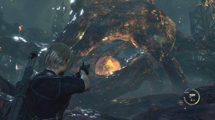 Strzelajcie z dowolnej broni w rdzeń bossa i zajmujcie się w międzyczasie unikaniem jego ataków - Resident Evil 4 Remake: Jak pokonać finałowego bossa (rozdział 16)? - Resident Evil 4 Remake - poradnik do gry