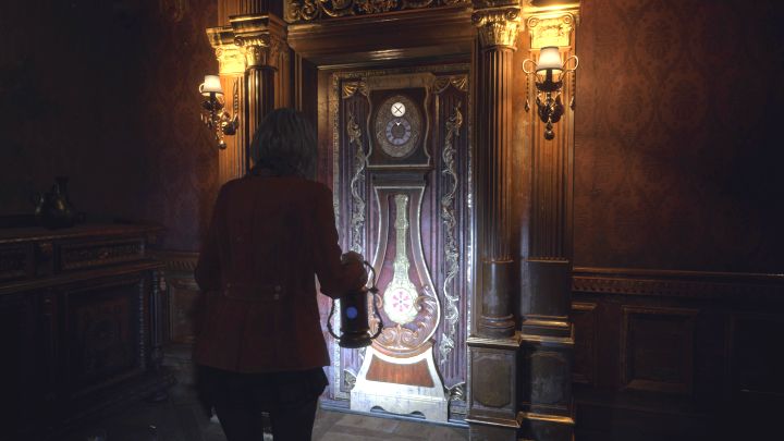 Zagadkę z dwoma zegarami Grandfather Clock musicie zaliczyć podczas grania jako Ashley w rozdziale 9 - przejmiecie nad nią kontrolę po tym jak dojdzie do rozdzielenia się bohaterów po scenie w Grand Hall - Resident Evil 4 Remake: Zagadka z zegarami Grandfather Clock (Ashley) - Resident Evil 4 Remake - poradnik do gry