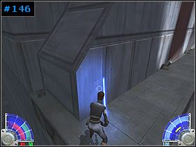 Z platformy musisz zeskoczyć niżej, na lądowisko ze stojącym na nim pojazdem [#147] - Covert Operation - KrilDor, cz. 3 | Zestaw #2 | Star Wars Jedi Knight Jedi Academy - Star Wars Jedi Knight: Jedi Academy - poradnik do gry