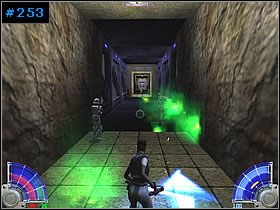 Twoim celem jest jednak przedostanie się na jego przeciwległą stronę, gdzie czeka dwójka Rebornów - Dismantle Device - Yalara | Zestaw #3 | Star Wars Jedi Knight Jedi Academy - Star Wars Jedi Knight: Jedi Academy - poradnik do gry