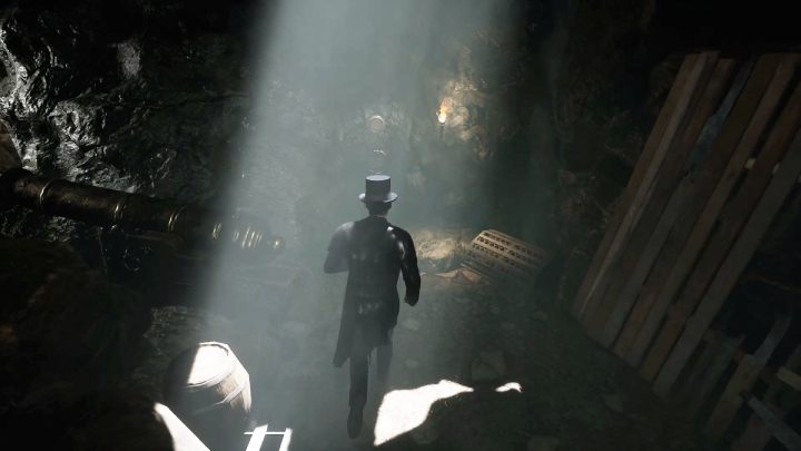 Wróćcie do kamiennych drzwi, włóżcie medalion do otworu i wejdźcie do latarni - Sherlock Holmes The Awakened: Półwysep Ardnamurchan (Ardnamurchan Point) - Sherlock Holmes The Awakened - solucja