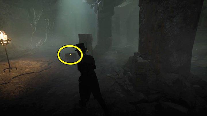 Wejdźcie do pomieszczenia po prawej stronie i zbadajcie serce na stole oraz naczynie z krwią przy dźwigni - Sherlock Holmes The Awakened: Półwysep Ardnamurchan (Ardnamurchan Point) - Sherlock Holmes The Awakened - solucja