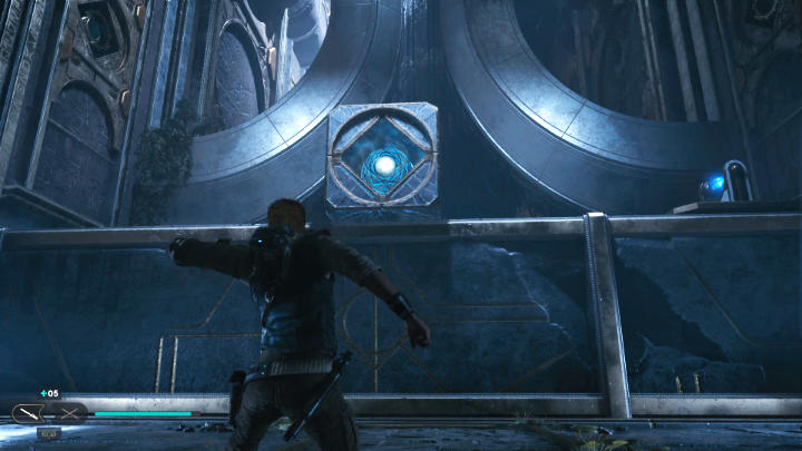 Przejdźcie przez szczelinę w ścianie na środku pomieszczenia i ściągnijcie z półki kwadratowy element - Star Wars Jedi Survivor: Znajdź drogę na Tanalor (Research Tanalor) - Star Wars Jedi Survivor - poradnik do gry