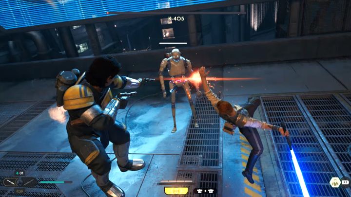 Po tym jak K-405 straci niemal cały pasek zdrowia automatycznie załączy się atak wykańczający - Cal i Bode wspólnie rozprawią się z droidem - Jedi Survivor: Jak pokonać bossa K-405? - Star Wars Jedi Survivor - poradnik do gry