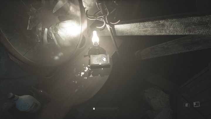 Pomieszczenia co jakiś czas się zapętlają, więc jeżeli przez przypadek pominiecie któreś z nich, będziecie mieli okazji do niego powrócić - Layers of Fear: Historia Malarza - Layers of Fear 3 - poradnik do gry