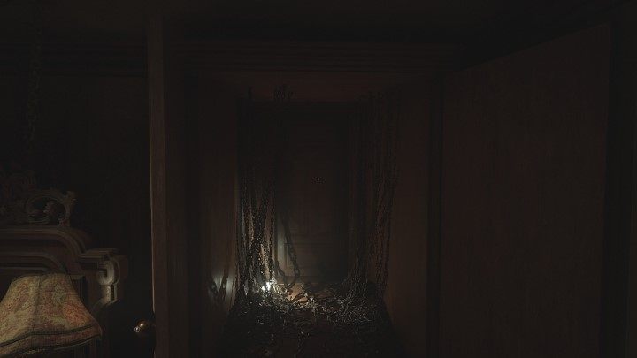 W pomieszczeniu z łóżkiem, przejście otworzy się w szafie - Layers of Fear (2023): Historia Muzyczki - Layers of Fear 3 - poradnik do gry