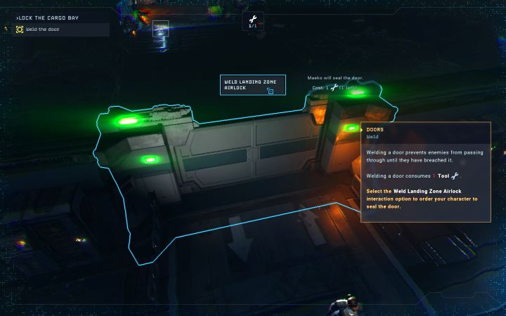 Po znalezieniu się na zewnątrz kliknijcie na drzwiach i wybierzcie opcję zaspawania śluzy, która zużywa 1 narzędzie - Aliens Dark Descent: Jak wydostać się z ładowni w prologu? - Aliens Dark Descent - poradnik do gry