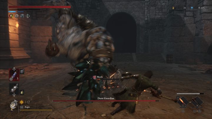 Następnym razem, gdy znowu zadacie mu sporo obrażeń, upadnie brzuchem na ziemię - Lies of P: Jak pokonać bossa Strażnika drzwi? - Lies of P - poradnik do gry