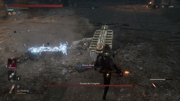 Dodatkowo, jej plecy są chronione przez dużej wielkości tarczę - Lies of P: Jak pokonać bossa Laxasia Kompletna? - Lies of P - poradnik do gry