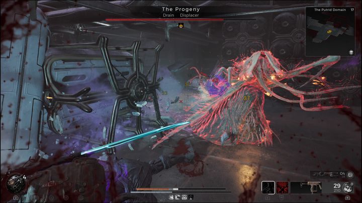 Gdy The Progeny zaczyna swoje 2 hit combo, pierwszy atak powinniście uniknąć standardowym uskokiem, natomiast drugi cios jest tak wolny, że możecie na spokojnie odbiec od bossa i zacząć strzelać w jego odsłoniętą głowę - Remnant 2: Jak pokonać The Progeny? - Remnant 2 - poradnik do gry