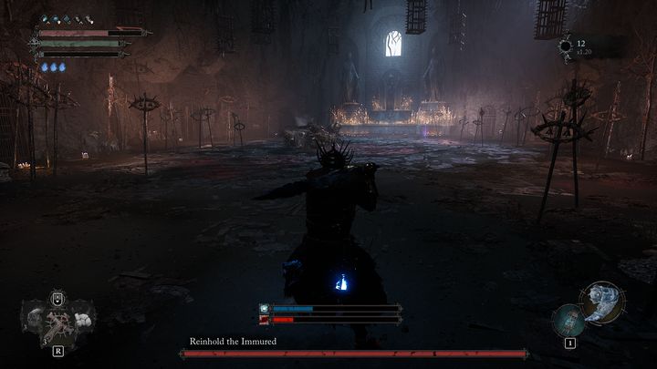 Mimo tego, że boss stanie się o wiele bardziej agresywny od swojej poprzedniej wersji, to zalecamy trzymać się jak najbliżej niego - Lords of the Fallen: Jak pokonać bossa Tancred, Najwyższy Karciciel - Lords of the Fallen - poradnik do gry