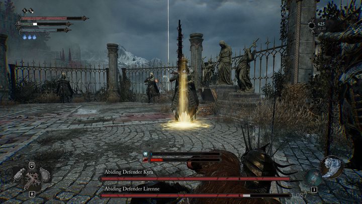 W przypadku Kyra, na arenie pojawiać będą się różne świetliste miecze lub żółte plamy - Lords of the Fallen: Jak pokonać bossa Wytrwała Obrończyni Kyra i Lirenne - Lords of the Fallen - poradnik do gry