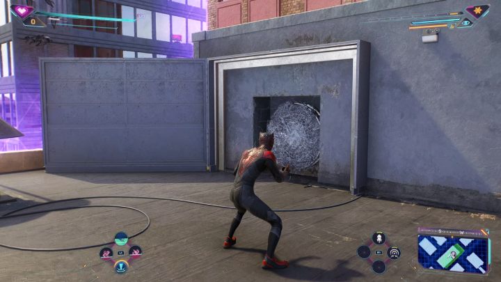 Zeskanujcie bramę i pociągnijcie za nią - Spider Man 2: Wszystkie skrytki Prowlera - lokacje - Spider Man 2 - poradnik do gry