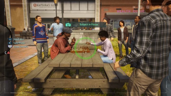 Zróbcie zdjęcie ludziom grającym w szachy - Spider Man 2: Wszystkie szanse na zdjęcia - lokacje - Spider Man 2 - poradnik do gry