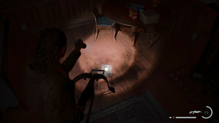 Strona jest w pokoju Gail w Domu opieki Walhalla - to pomieszczenie 302 na drugim piętrze - Alan Wake 2: Wszystkie strony maszynopisu - Return 5-7 - Alan Wake 2 - poradnik do gry