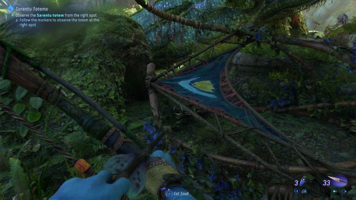 Totemy Sarentu otoczone są niebieskimi znacznikami w kształcie strzałek, takimi jak ten na obrazku powyżej - Avatar Frontiers of Pandora: Wszystkie totemy Sarentu, mapa - Avatar Frontiers of Pandora - poradnik do gry