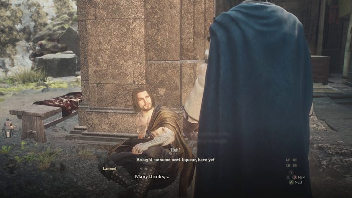 Zmęczony mężczyzna poskarży się Wam na brak dobrego trunku - Dragons Dogma 2: Jak odblokować wokację Warfarer? - Dragons Dogma 2 - poradnik do gry