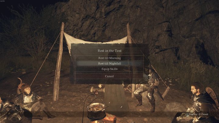 Co jednak bardzo istotne - ODPOCZYNKI W OBOZOWISKACH NIE LICZĄ SIĘ JAKO ODPOCZYNEK W TAWERNIE - Dragons Dogma 2: Jak zapisywać grę? - Dragons Dogma 2 - poradnik do gry