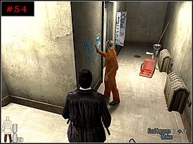 W drodze powrotnej, w korytarzu spotkałem dwóch uzbrojonych sprzątaczy - [PART I] Chapter IV - Max Payne 2: The Fall Of Max Payne - poradnik do gry