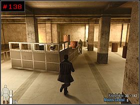 Po skończonej walce zebrałem amunicje oraz kilka opakowań Painkillers, pozostawionych na pastwę losu na podłodze - [PART II] Chapter III - Max Payne 2: The Fall Of Max Payne - poradnik do gry