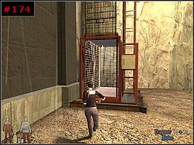 - Nie wtrącaj się, Max - [PART II] Chapter VI - Max Payne 2: The Fall Of Max Payne - poradnik do gry