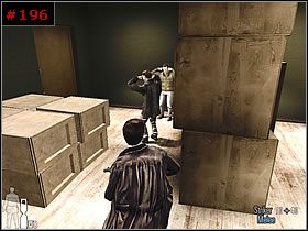 W tym czasie do pomieszczenia wejdzie nowy oponent, który wysadzi materiały wybuchowe, robiąc dziurę w ścianie [#197 ] - [PART III] Chapter II - Max Payne 2: The Fall Of Max Payne - poradnik do gry