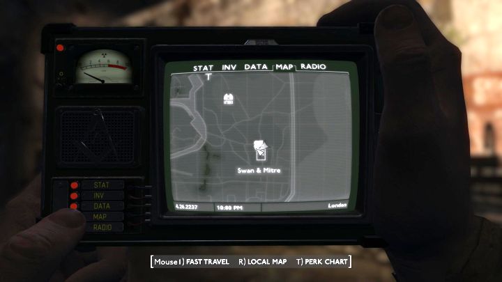 Na dobre zdobycze możecie też liczyć wyruszając do Swan & Mitre, czyli do kryjówki gangu Vagabonds - odwiedzenie siedziby tej frakcji to 1 z 2 questów otrzymywanych po zaliczeniu prologu - Fallout London: Jak zdobyć pierwszą broń? - Fallout London - poradnik do gry