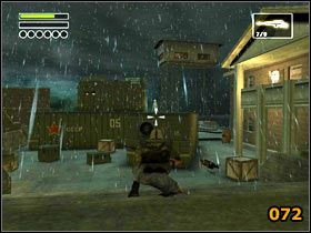 Wyjdź stąd i powoli przechodź po murku po prawej (069 ) , na skraju w prawo i prosto (070 ) - Baza sowiecka | Solucja | Freedom Fighters - Freedom Fighters - poradnik do gry