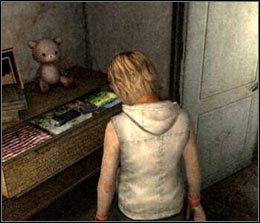 W zasadzie jedyne co musisz zrobić to udać się do sypialni Heather - [Solucja Silent Hill 3] Apartment - BOSS 2 - Silent Hill 3 - poradnik do gry