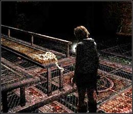 Znajdziesz się w końcu w opustoszałej części parku, tuż przed wielką sceną - [Solucja Silent Hill 3] Amusement Park cz.2 - Silent Hill 3 - poradnik do gry